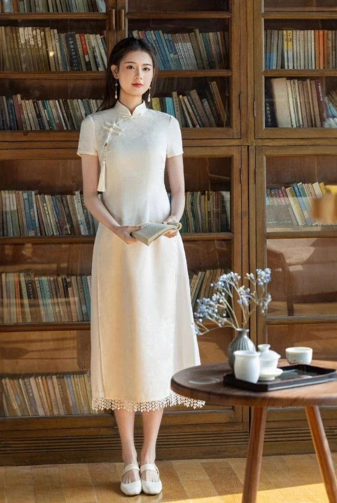 Beth and Brian Qipao-CZX Floral pattern, beige&red midi Ao dai