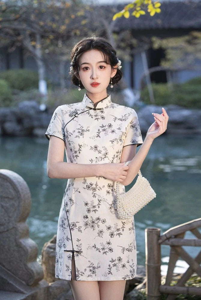 Beth and Brian Qipao-MYJ Floral print, black&white short Cheongsam