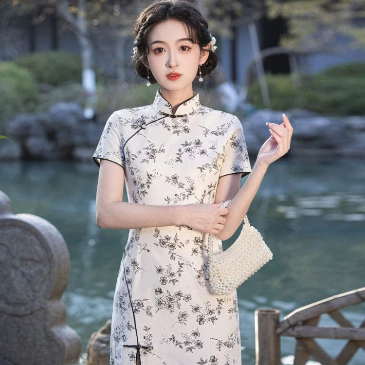 Beth and Brian Qipao-MYJ Floral print, black&white short Cheongsam