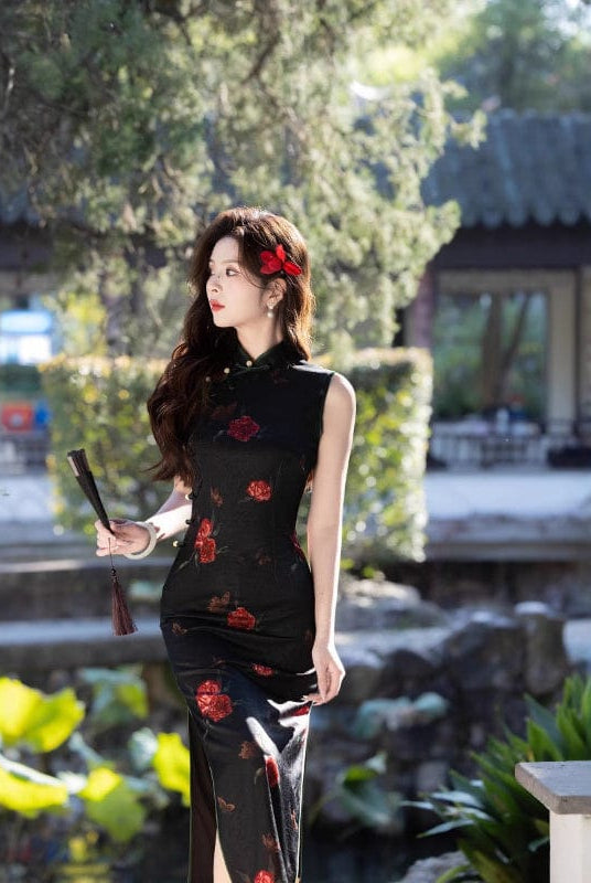 Beth and Brian Qipao-FRY Sleeveless, New Chinese style(新中式), black long Cheongsam