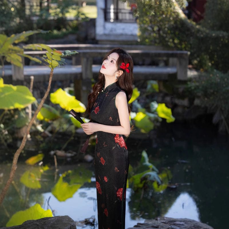 Beth and Brian Qipao-FRY Sleeveless, New Chinese style(新中式), black long Cheongsam
