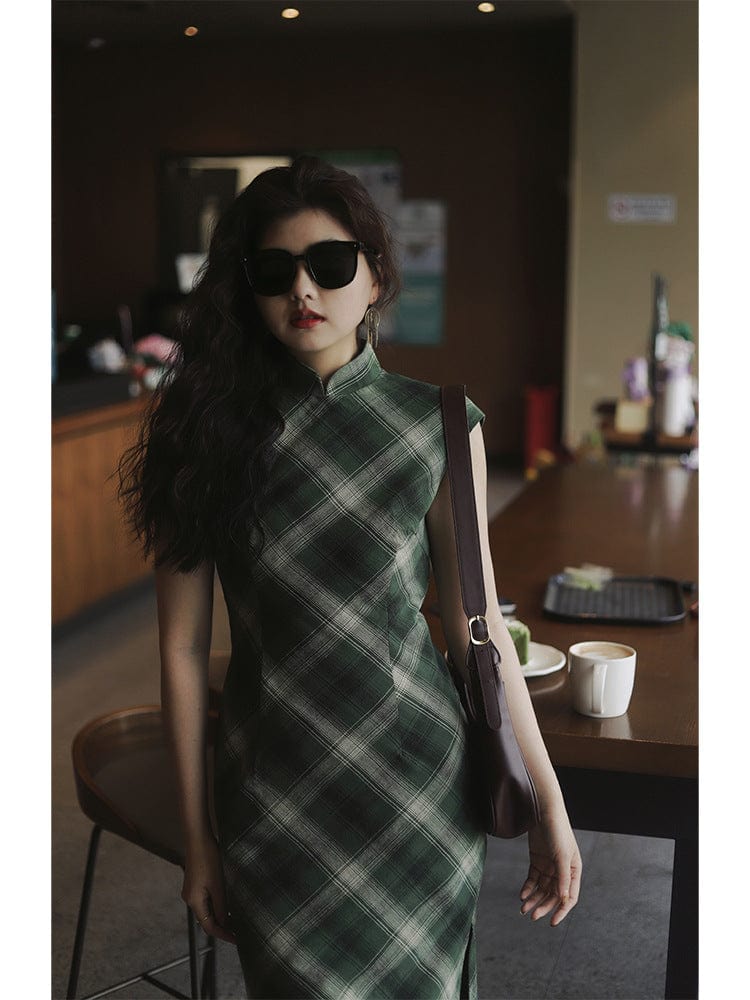 Beth and Brian Qipao-LSB Chinese retro style, plaid pattern, cotton midi Cheongsam