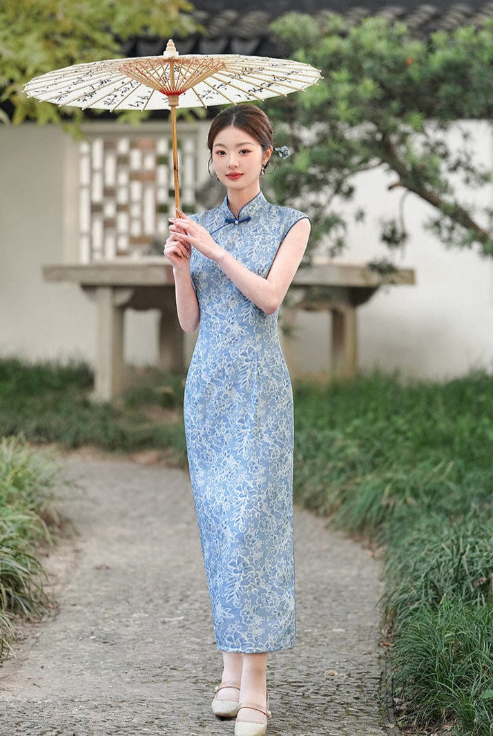 Beth and Brian Qipao-XL Sleeveless, silk blue midi Cheongsam
