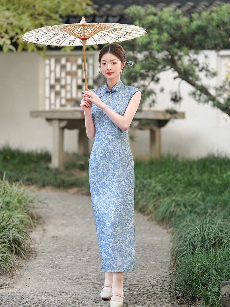Beth and Brian Qipao-XL Sleeveless, silk blue midi Cheongsam