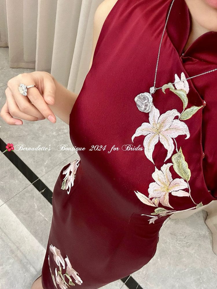Beth and Brian Qipao-QZ Sleeveless, New Chinese style(新中式), High-end, red long Cheongsam