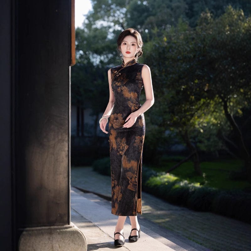 Beth and Brian Qipao-FRY Sleeveless, New Chinese style(新中式), black long Cheongsam
