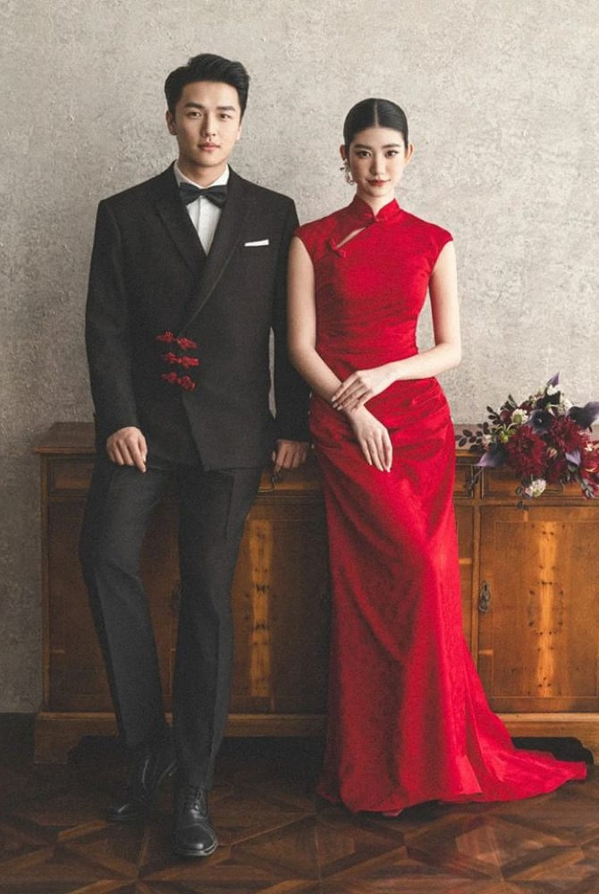 Beth and Brian Qipao-YST New Chinese style (新中式), floral pattern, long red Cheongsam