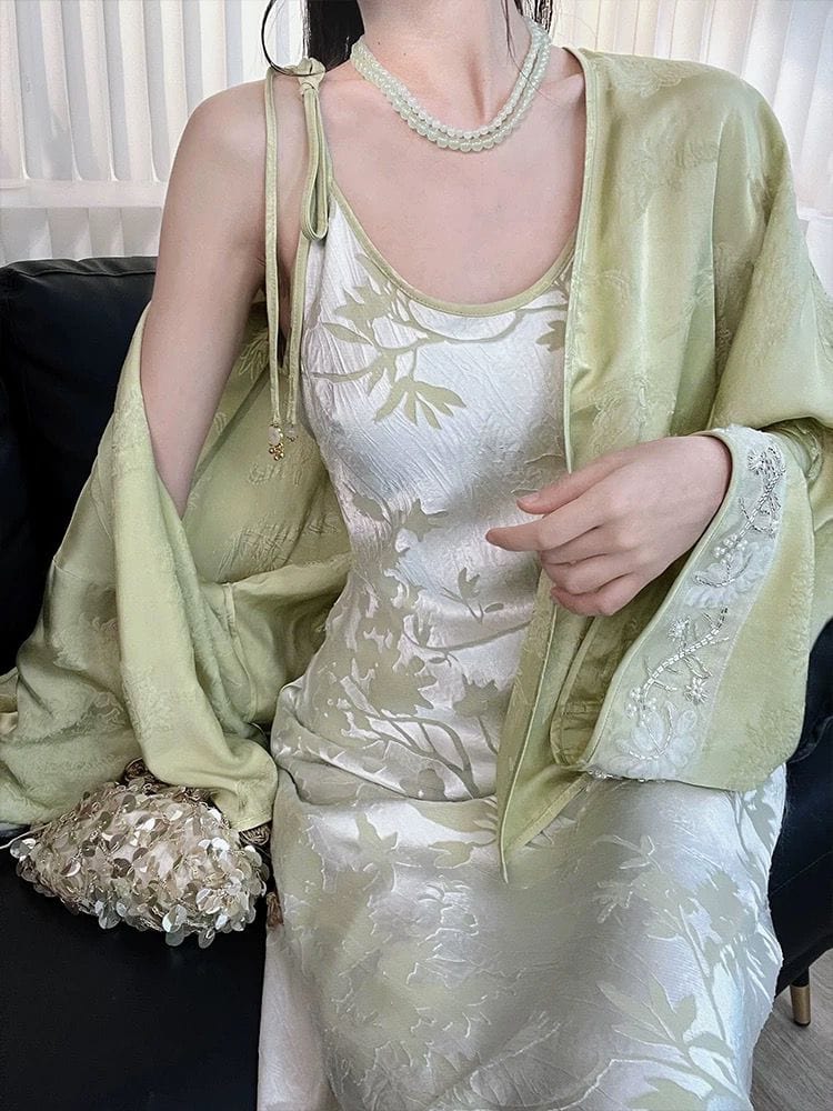 Beth and Brian Qipao-BDP Green Drop Shoulder Cheongsam Coat / Jacket