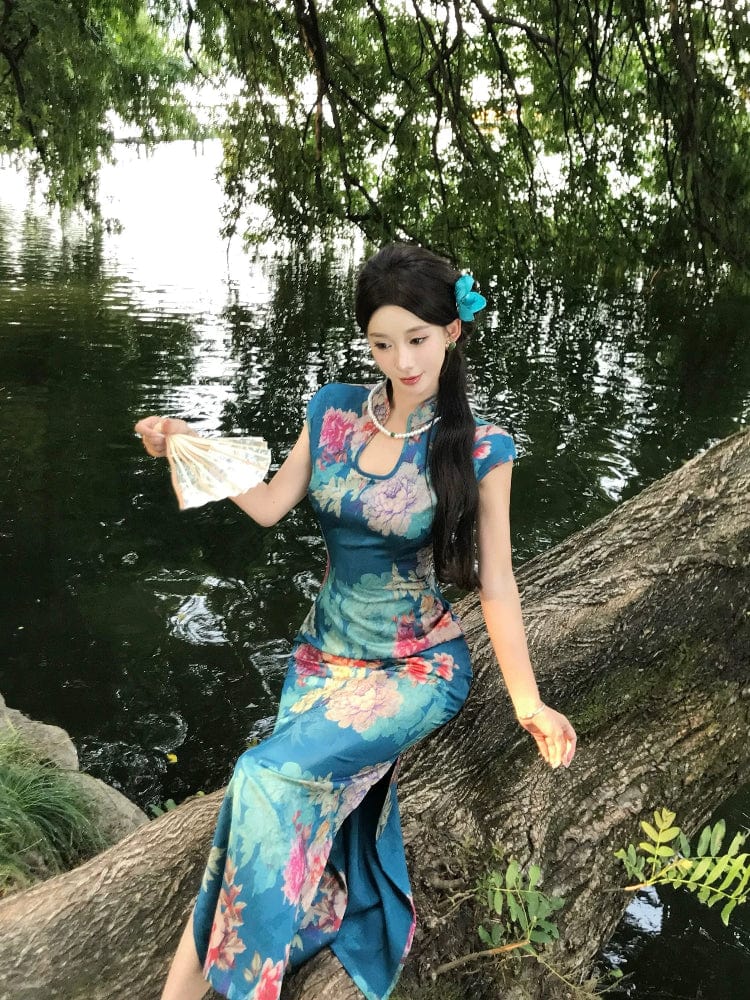 Beth and Brian Qipao-MIMO Sleeveless, New Chinese style(新中式), blue long Cheongsam