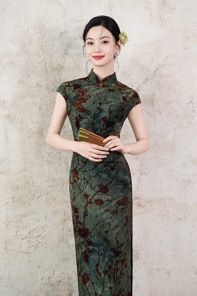 Beth and Brian Qipao-XL Flocking fabric, floral midi Cheongsam
