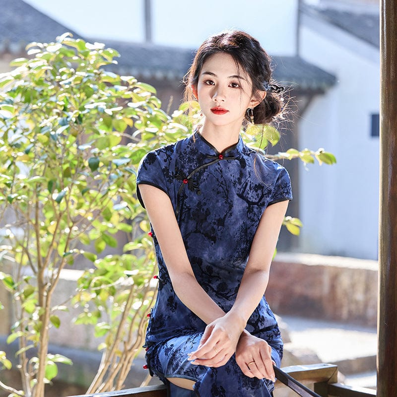 Beth and Brian Qipao-HY Chenille floral midi plus size Cheongsam with raglan sleeves