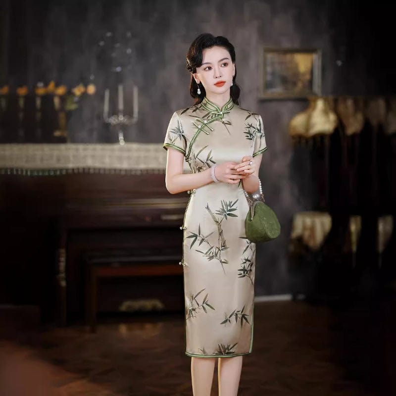 Beth and Brian Qipao-QXY 19 mome mulberry silk, high-end, bamboo leaf pattern, green midi Cheongsam