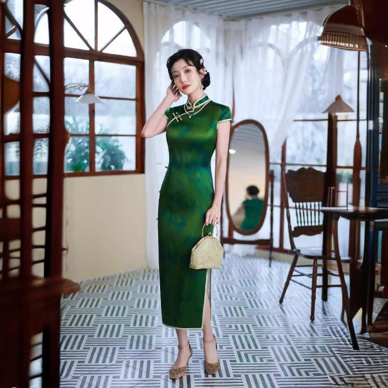 Beth and Brian Qipao-QXY Old Shanghai style, 19 mome mulberry silk, high-end green long Cheongsam