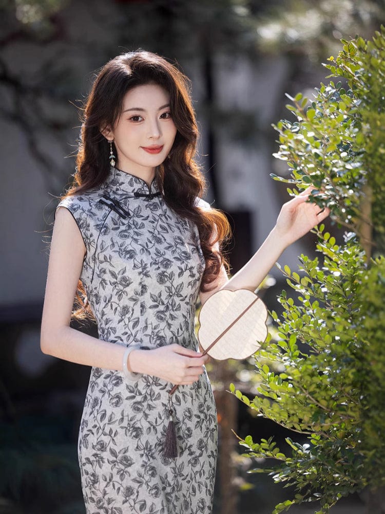 Beth and Brian Qipao-XWC Sleeveless, New Chinese style(新中式), black long Cheongsam