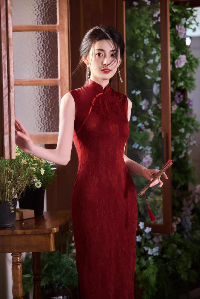 Beth and Brian Qipao-JLM Sleeveless, New Chinese style (新中式), red midi Cheongsam