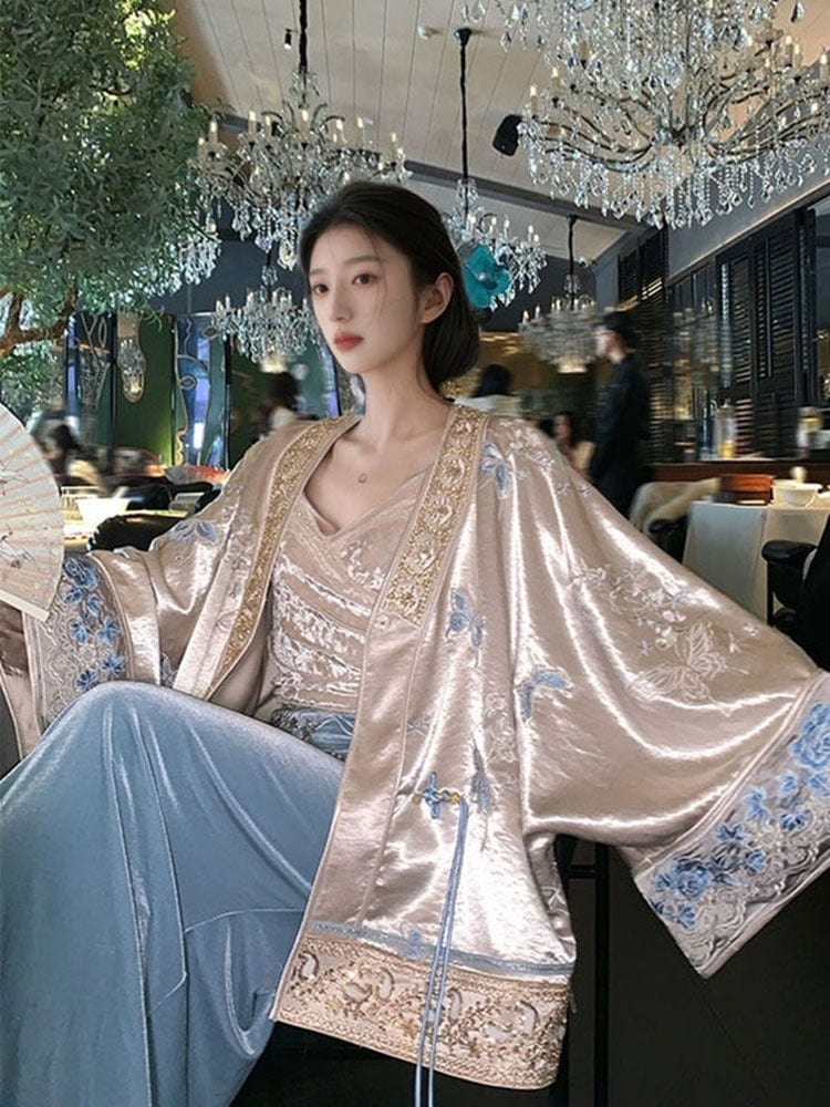 Beth and Brian Qipao-CJ Loose-Fitting Diagonal Front Qipao Coat, light blue Qipao Top with flared sleeves