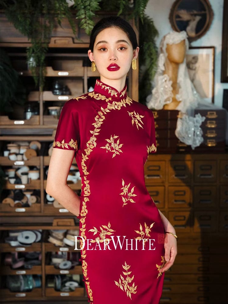 Beth and Brian Qipao-DW High-end, floral pattern, wedding red midi Cheongsam