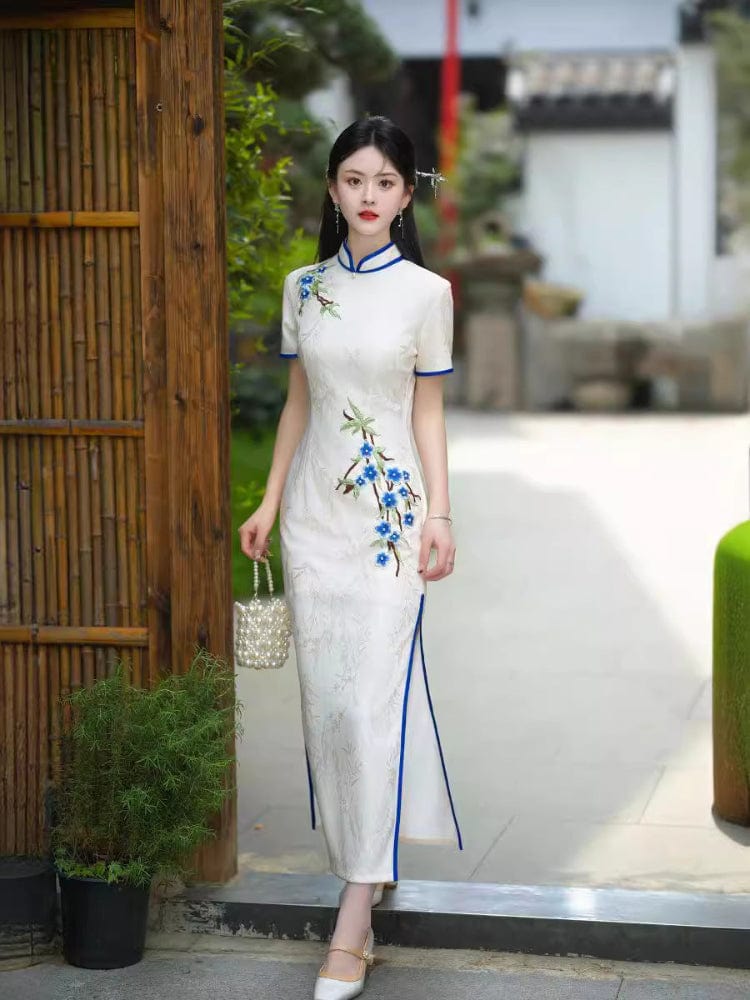 Beth and Brian Qipao-HYY Floral embroidery, white long Cheongsam for mother