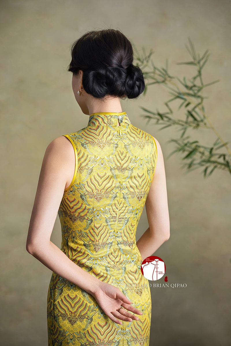 Beth and Brian Qipao-Exclusivedesigner Exclusive designer collection, wave pattern, water drop collar long Qipao