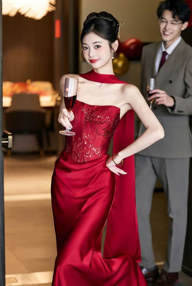 Beth and Brian Qipao-GR Tube top, New Chinese style (新中式), floral floor length Cheongsam