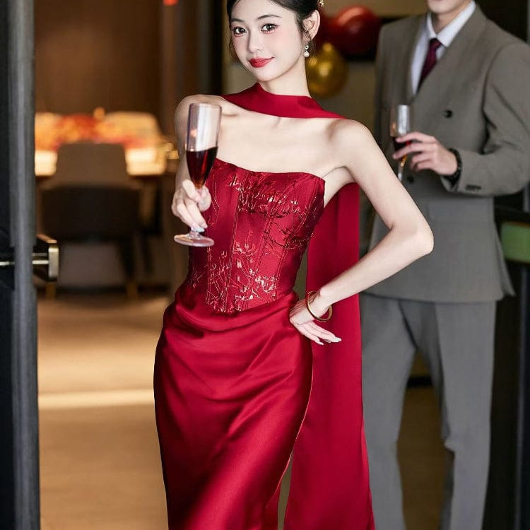 Beth and Brian Qipao-GR Tube top, New Chinese style (新中式), floral floor length Cheongsam