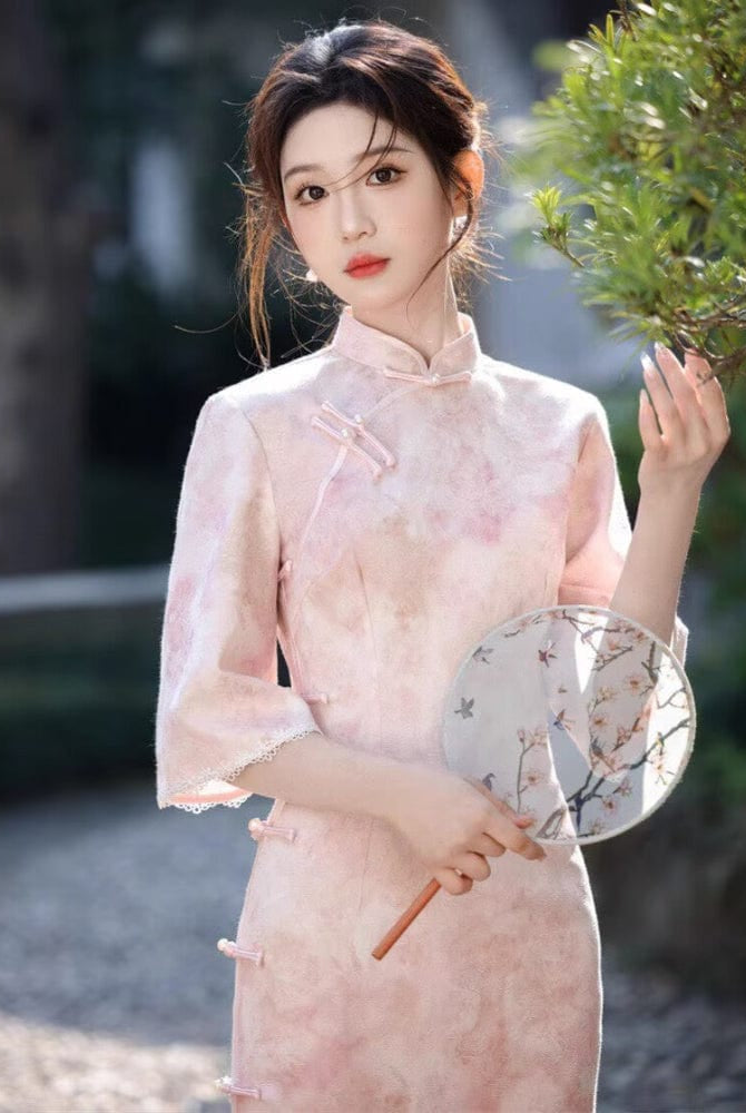 Beth and Brian Qipao-SMQ Fall and winter collection, floral pattern, daily pink midi Cheongsam