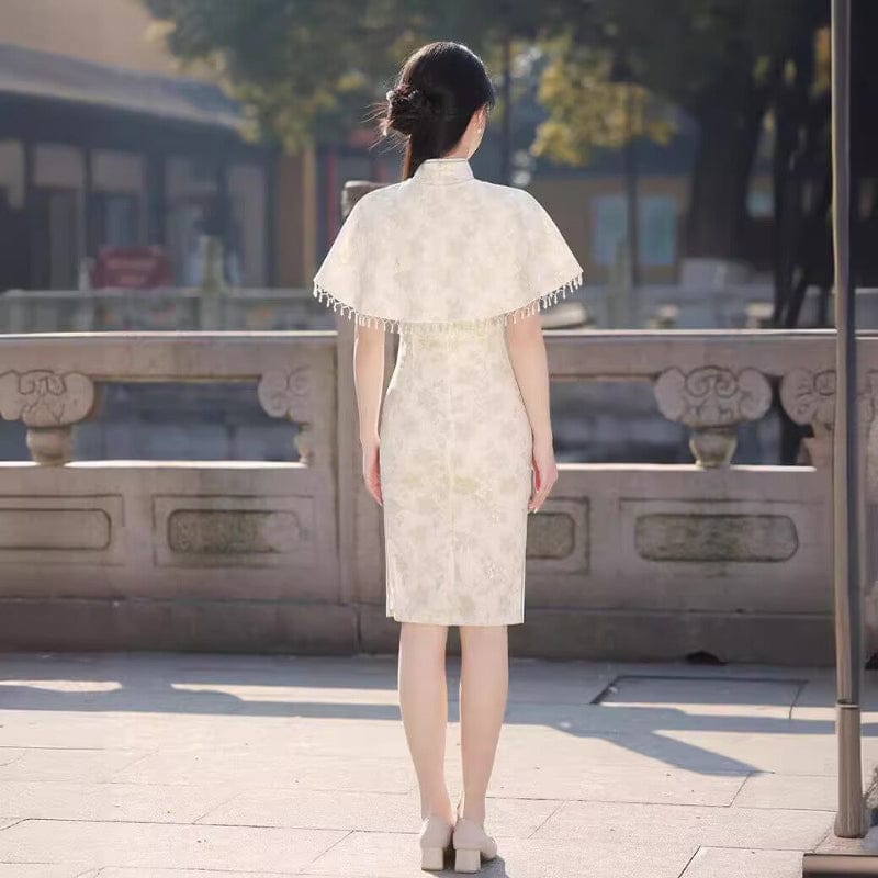 Beth and Brian Qipao-JY Floral pattern, lace fabric, light green midi Cheongsam