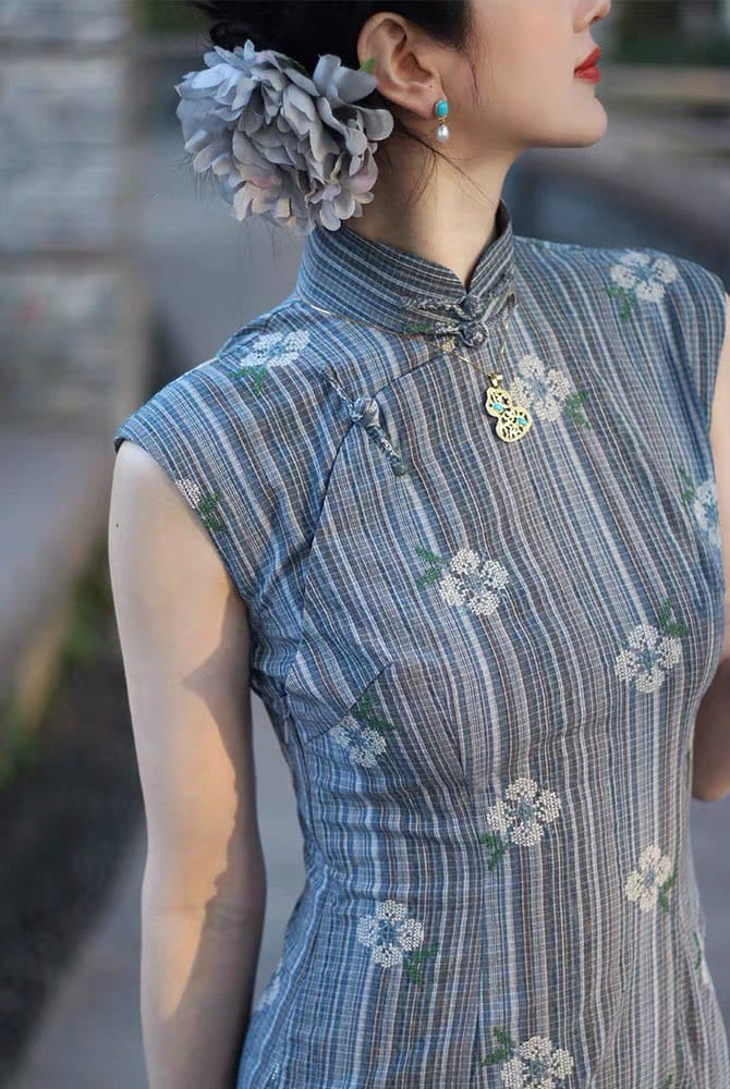 Beth and Brian Qipao-TZY Floral embroidery, cotton&linen long Cheongsam