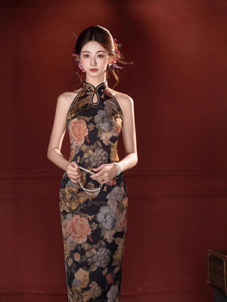 Beth and Brian Qipao-SMQ Sleeveless, water drop collar, halter black midi Cheongsam