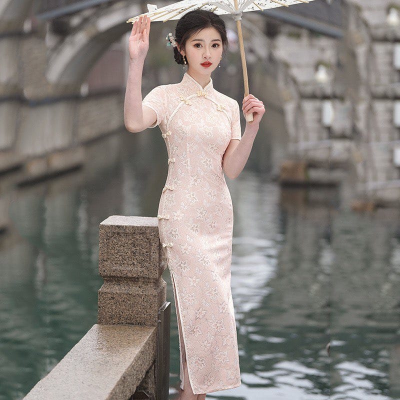 Beth and Brian Qipao-SMQ Floral pattern, lace mid-length Cheongsam