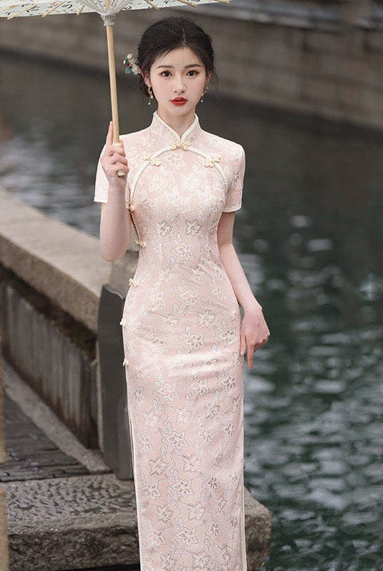 Beth and Brian Qipao-SMQ Floral pattern, lace mid-length Cheongsam