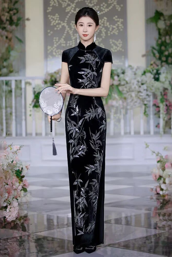 Beth and Brian Qipao-JNCT Silver Bamboo Pattern, black long Cheongsam