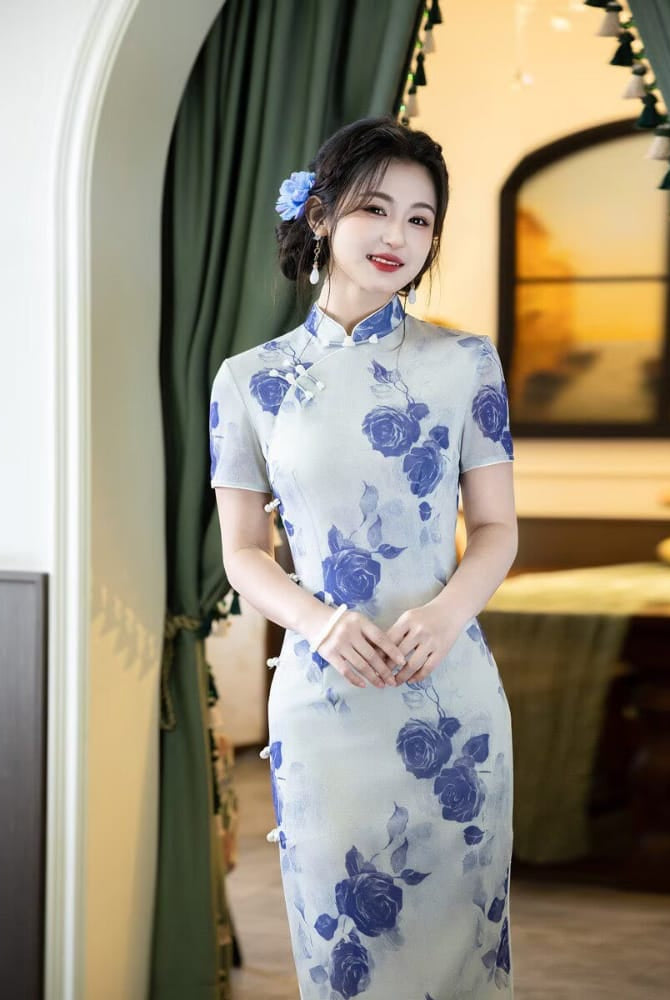 Beth and Brian Qipao-MYJ Floral pattern, light blue midi Cheongsam