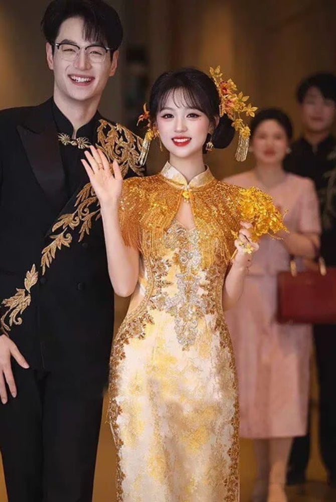 BethandBrianQipao-YNS Luxury Champagne Gold Tassel Wedding Qipao set