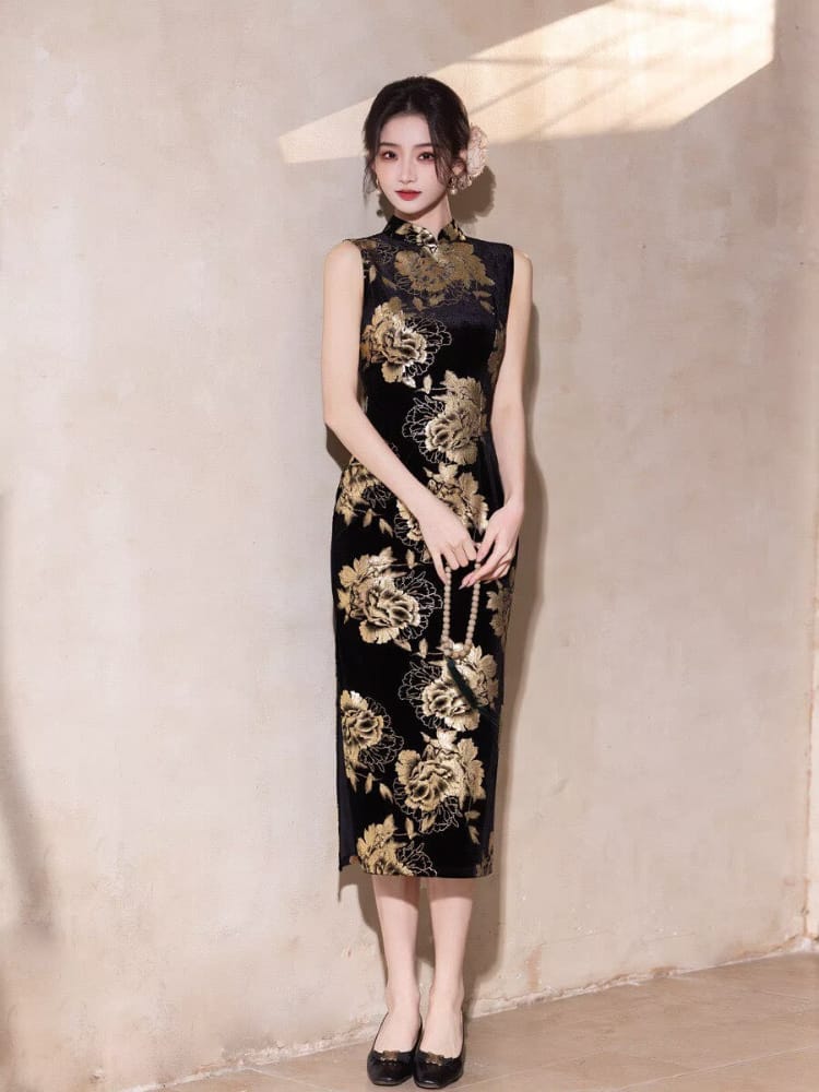 Beth and Brian Qipao-MYJ Gold Foil Stamping, Floral Pattern, Black Long Cheongsam