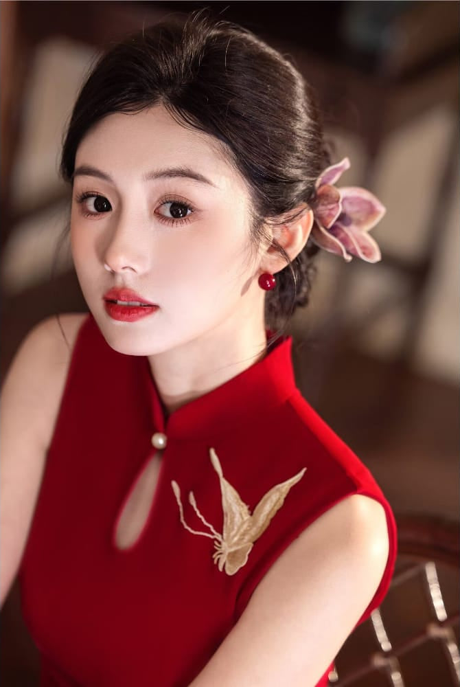 Beth and Brian Qipao-LSB Butterfly embroidery, water drop collar, sleeveless long Cheongsam