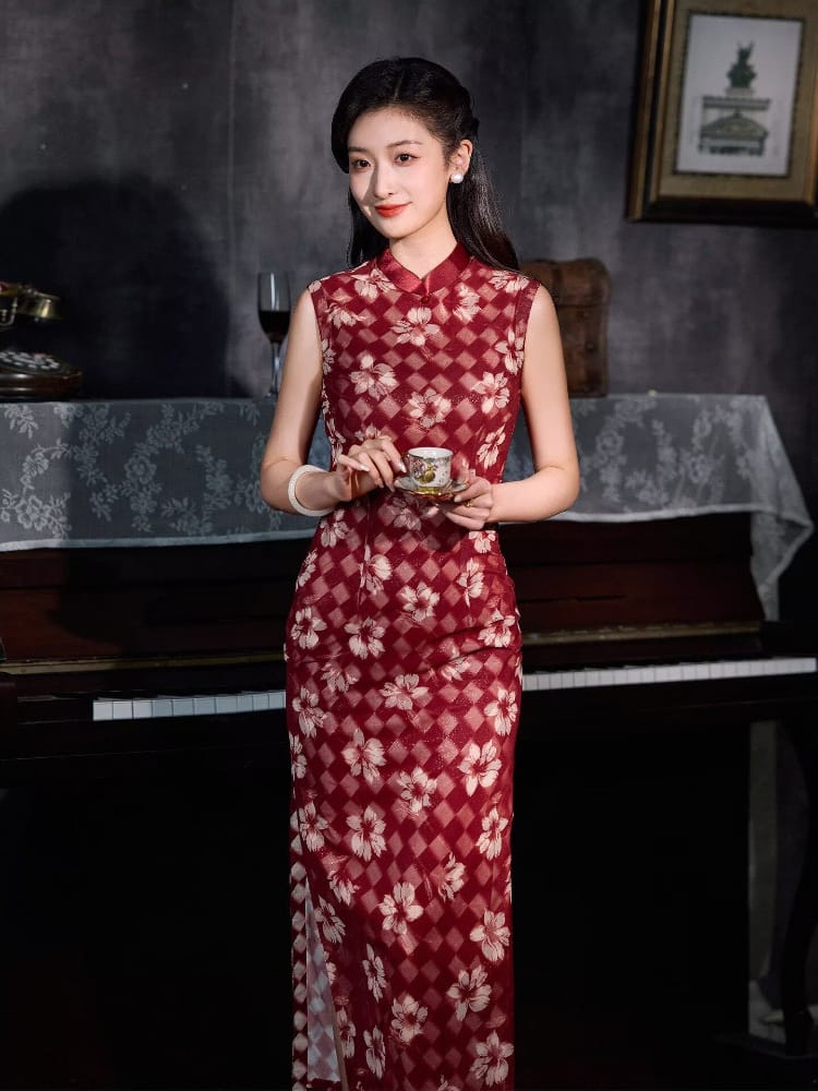 Beth and Brian Qipao-XLY Old Shanghai style, plaid and floral pattern, red long Cheongsam