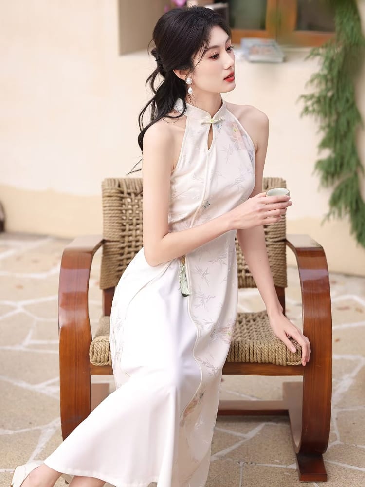 Beth and Brian Qipao-LSB Halter, lace beige midi Cheongsam