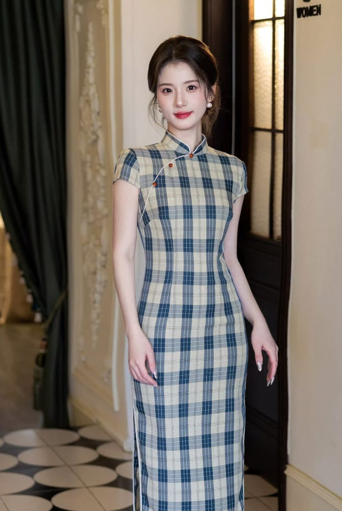 Beth and Brian Qipao-LSB Plaid pattern cotton midi Cheongsam