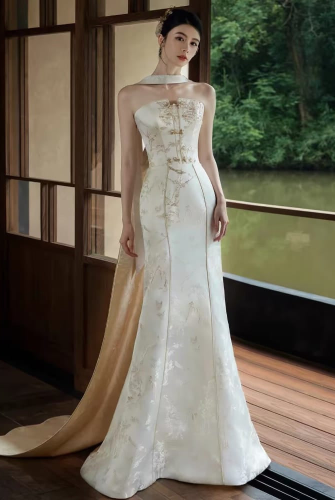 Bethandbrianqipao-SS Genevieve‑Jacquard Satin Mermaid Champagne Bridal Qipao Set