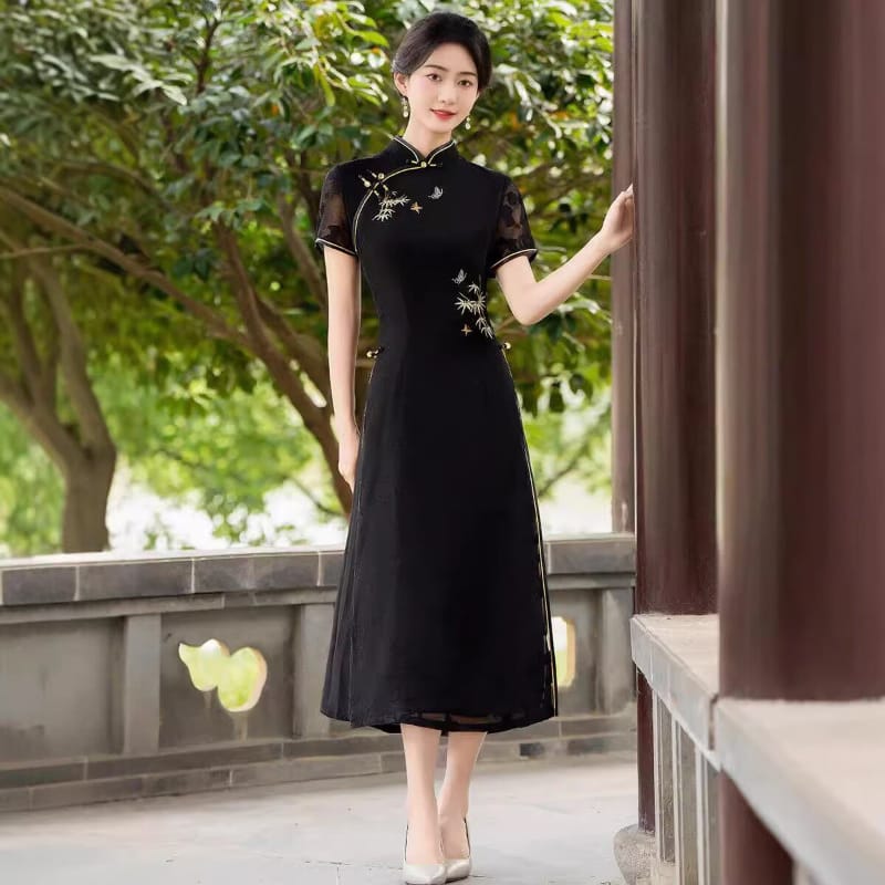 Beth and Brian qipao-MRSC Mia Black Bamboo Embroidery Midi Plus size Ao‑Dai