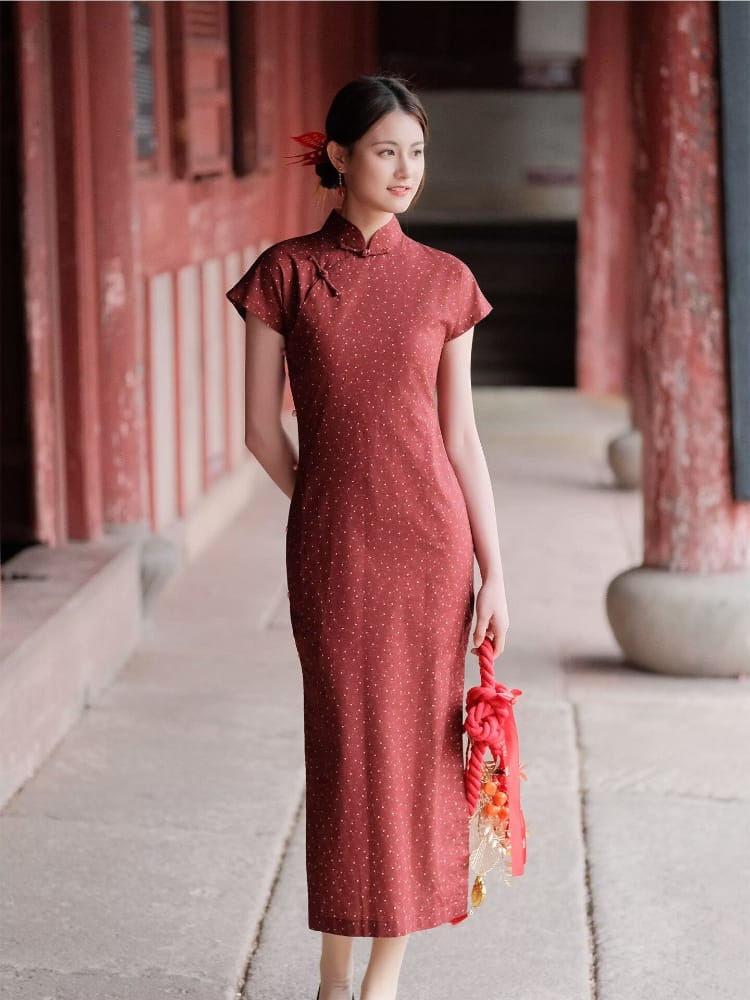 Beth and Brian Qipao-XLY Elena Burgundy Tiny Dot Cotton Long Cheongsam