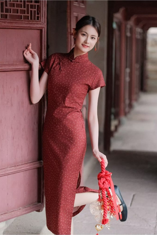 Beth and Brian Qipao-XLY Elena Burgundy Tiny Dot Cotton Long Cheongsam