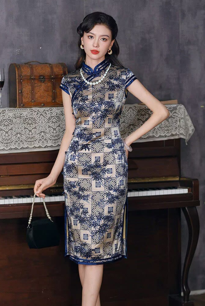 Beth and Brian Qipao-XLY Blake Blue Bamboo Geometric Pattern, High end, 19 Mome Mulberry Silk Midi Qipao Dress