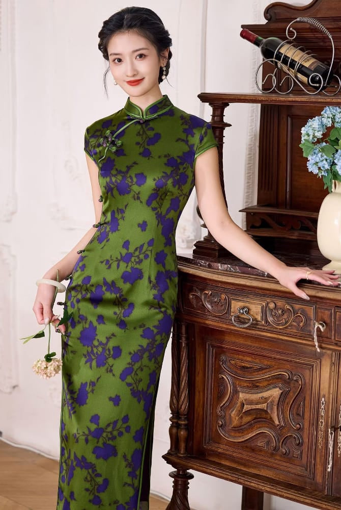 Beth and Brian Qipao-XLY Thea Green-Purple Floral 19 Mome Mulberry Silk High End Long Cheongsam
