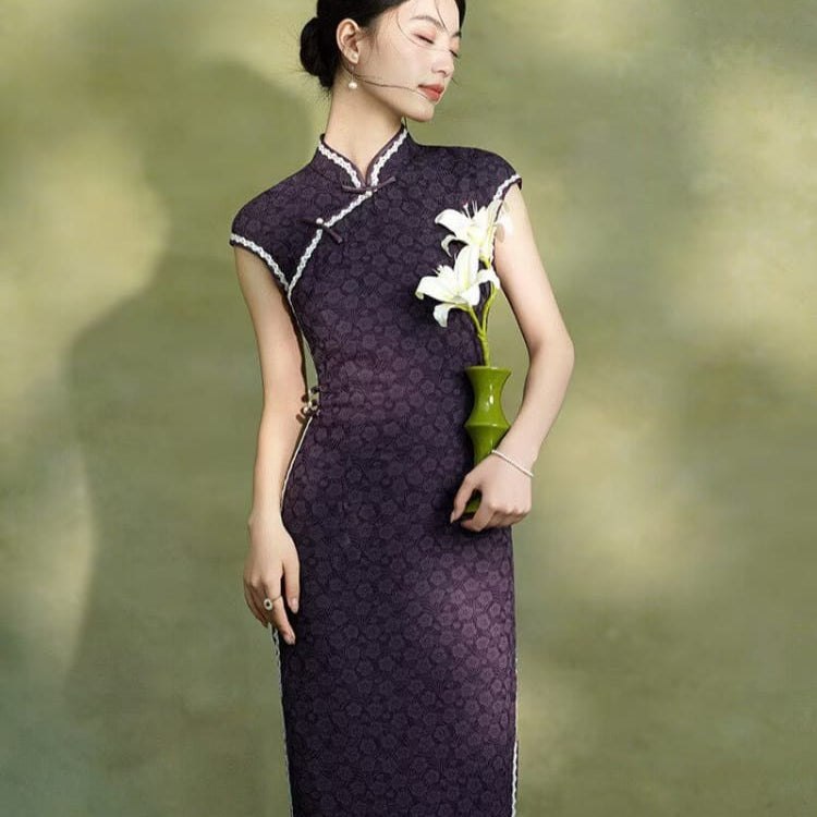 Beth and Brian Qipao-XL Lydia Solid Jacquard Silk Midi Cheongsam