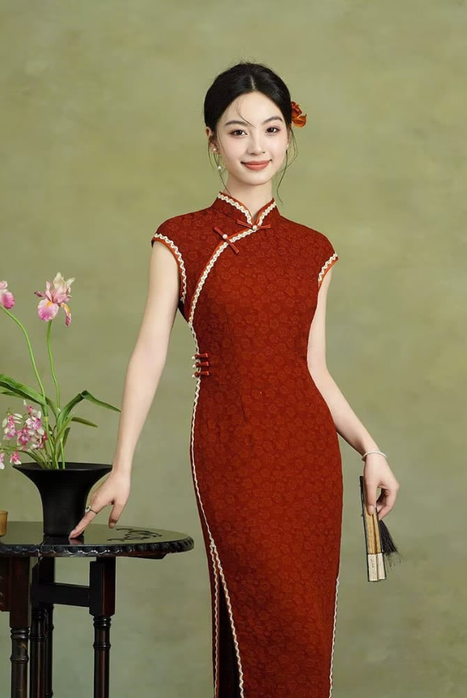 Beth and Brian Qipao-XL Lydia Solid Jacquard Silk Midi Cheongsam