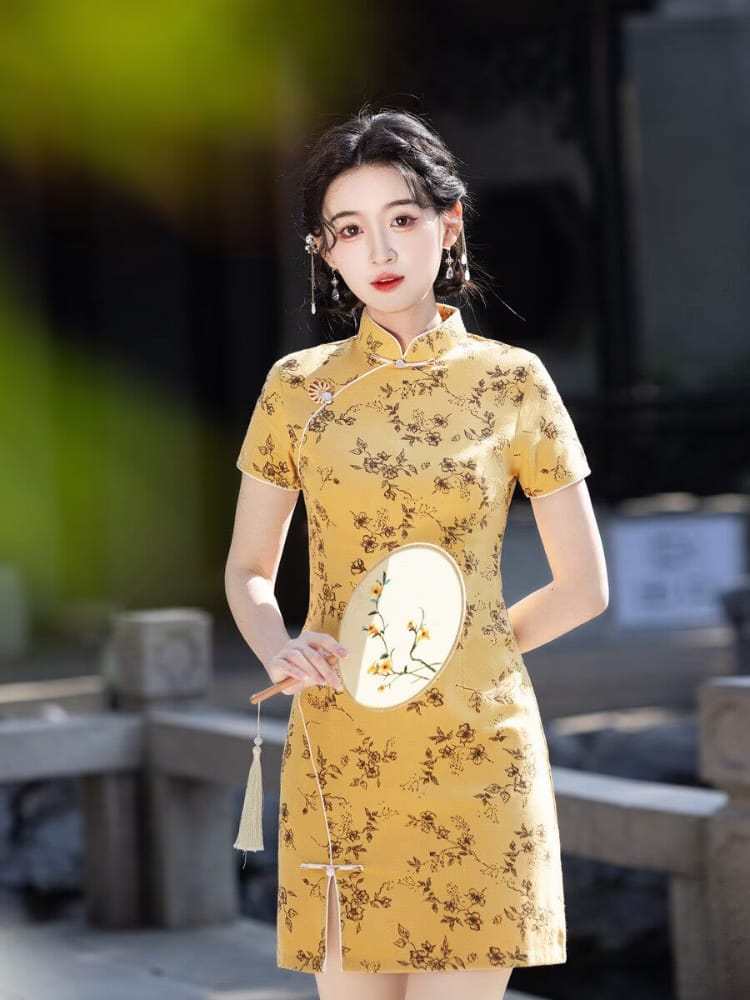 Beth and Brian Qipao-MYJ Zoe Vintage Scattered Floral Vine Print Mini Qipao Dress