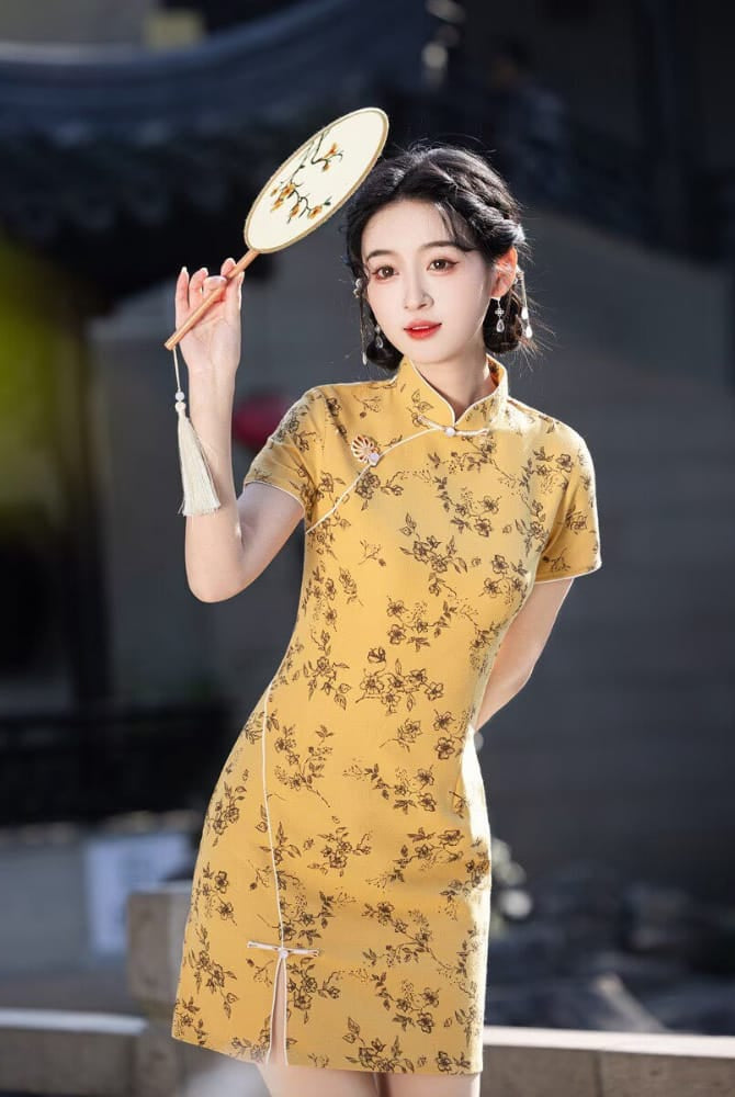 Beth and Brian Qipao-MYJ Zoe Vintage Scattered Floral Vine Print Mini Qipao Dress