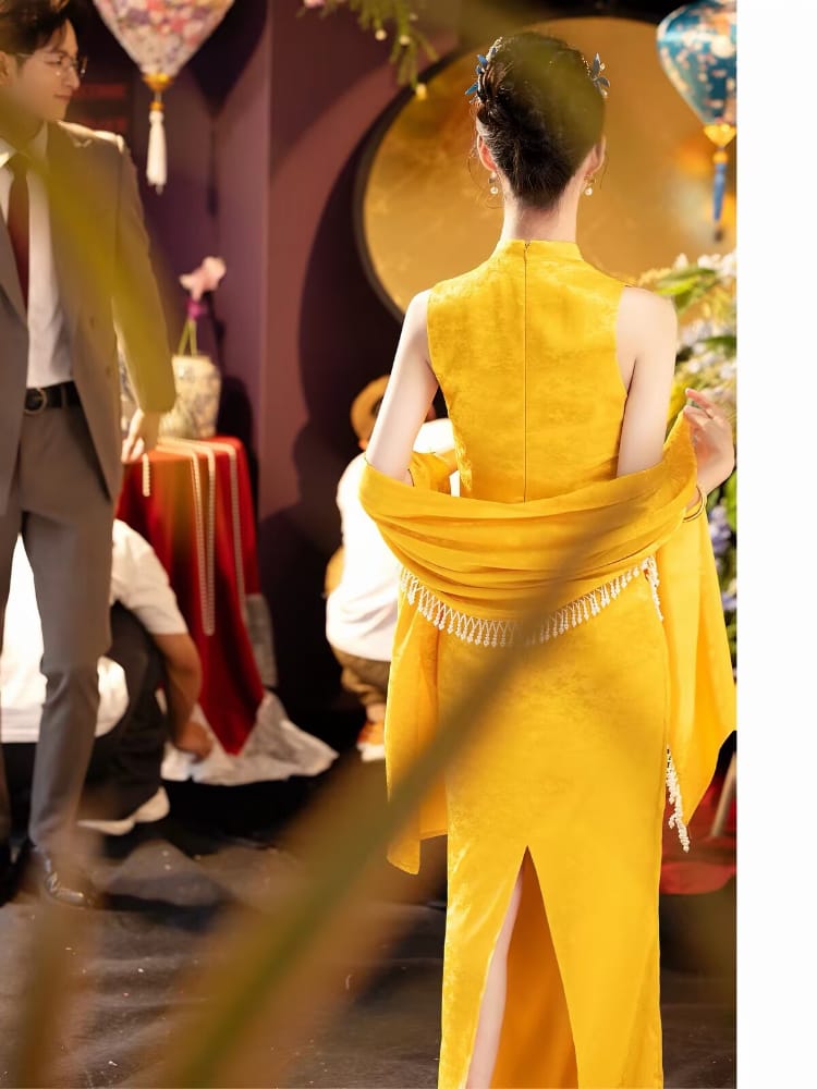 Beth and Brian Qipao-WX Chloe Sleeveless Jacquard Satin Long Cheongsam With Shawl